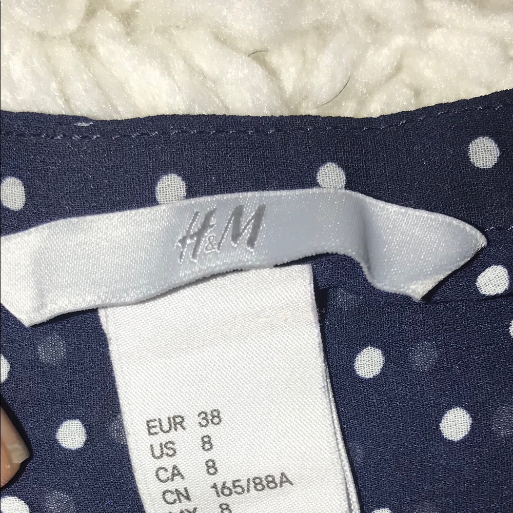 H&M Blouse - Picture 3 of 6